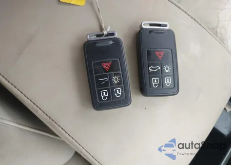 2010 Volvo S80 3.2 z USA, uszkodzony, nr VIN YV1982AS8A1114149